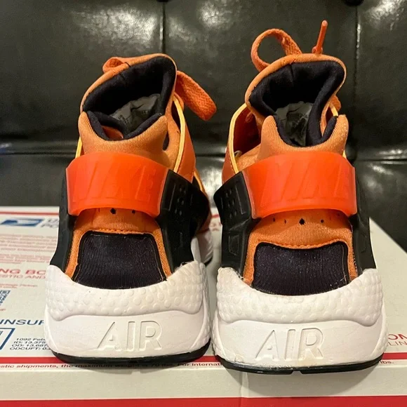 Nike Air Huarache‎ “Hot Curry” Men’s Sz 9.5